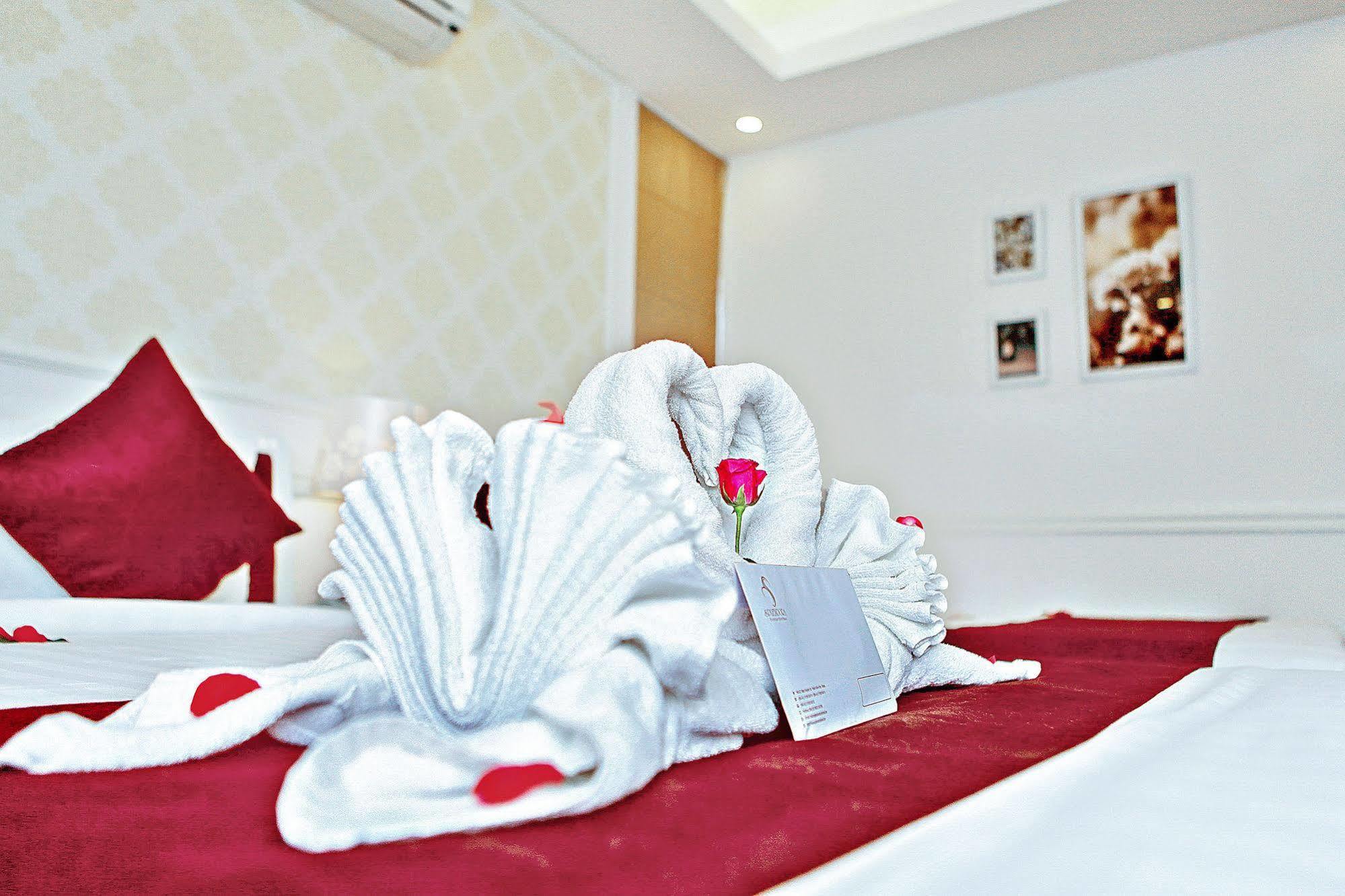 Hanoi Veris Boutique Hotel & Spa Bagian luar foto